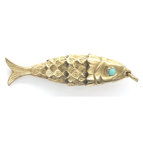 31 - 9ct gold articulated fish, L: 45 mm, 3.7g. P&P Group 1 (£14+VAT for the first lot and £1+VAT for sub... 