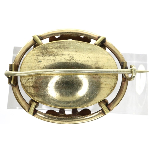 61 - Victorian brass mounted mourning brooch, L: 30 mm. P&P Group 1 (£14+VAT for the first lot and £1+VAT... 