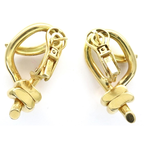 88 - A pair of heavy gauge 18ct gold earrings of knot design, each L: 30 mm, combined 18.5g. P&P Group 1 ... 