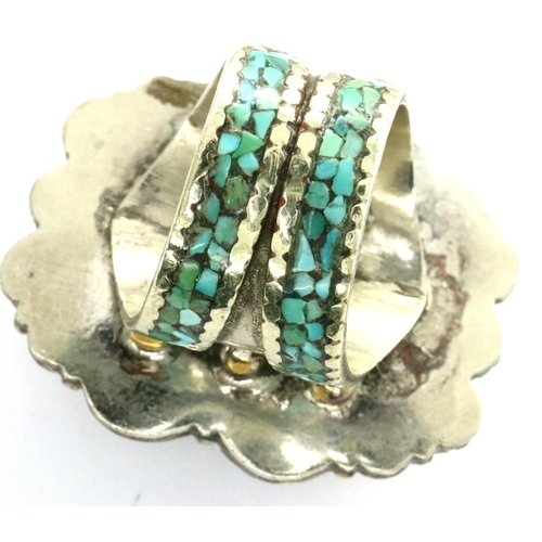 90 - White metal Navajo style stone set ring, size P, H: 35 mm. P&P Group 1 (£14+VAT for the first lot an... 