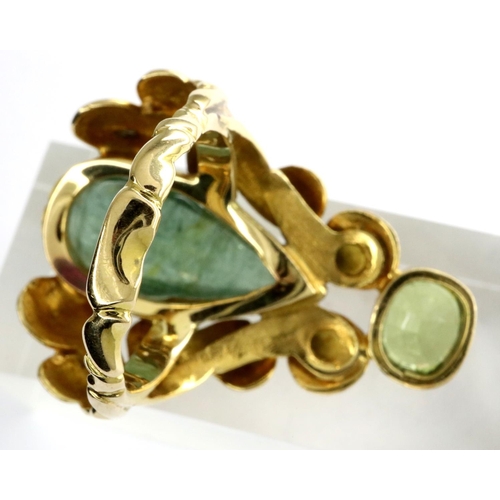 98 - Handmade 14ct gold, green cabochon and peridot ring, size N/O, 12.1g. P&P Group 1 (£14+VAT for the f... 