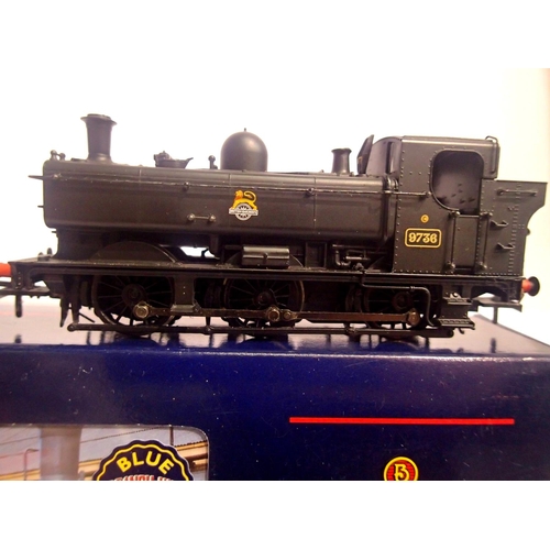 2013 - OO scale Bachmann 32-205 pannier tank, BR Black 9736, Early Crest, detail fitted, very good to excel... 