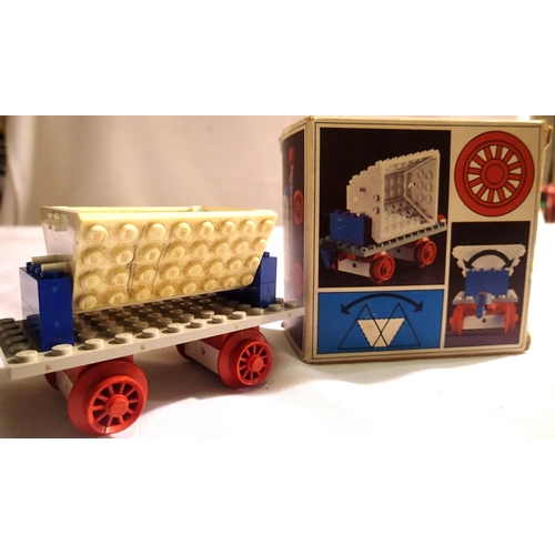 2181 - Selection of early Lego pieces including two boxed sets: 123 INT-Europe railway coach, 125 - Railway... 