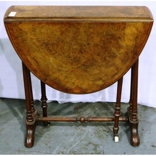 3030 - A Victorian burr walnut inlaid Sutherland table with carved and turned supports, 82 x 61 x 64 cm H. ... 