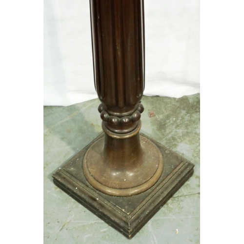 3032 - A Victorian mahogany torchere, with fluted column and square base, 30 x 30 x 118 cm H. Not available... 