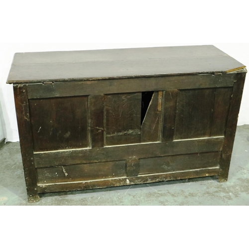 3039 - An 18th century oak coffer, with panelled front and two lower drawers, 132 x 53 x 77 cm H. Not avail... 