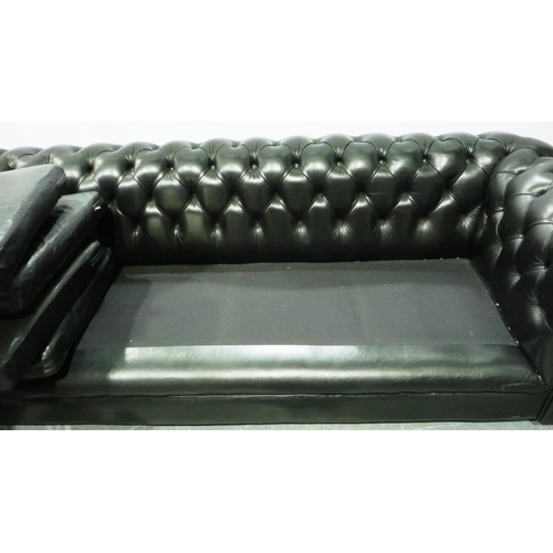 3140 - A contemporary black leather Chesterfield style sofa, four seat, L: 240 cm, good order throughout, n... 