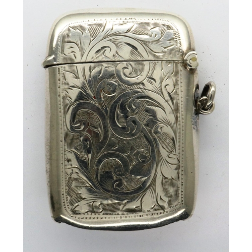 113 - Ornate hallmarked silver vesta case, Birmingham assay, H: 60 mm, 19g. P&P Group 1 (£14+VAT for the f... 