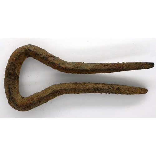 125 - Medieval iron Jews harp musical instrument, L: 65 mm. P&P Group 0 (£5+VAT for the first lot and £1+V... 