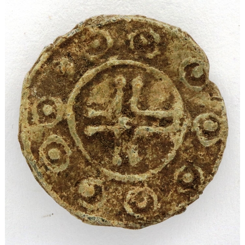 126 - Period Evasion lead coin in the form of an early hammered short cross coin, circa 11th century, D: 1... 