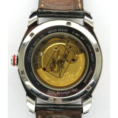 80 - Citizen: automatic wristwatch with date aperture on black leather strap, working at lotting. P&P Gro... 