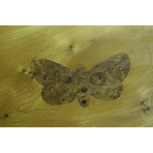 3130 - Heavy duty oak square occasional table, inlaid with a burr walnut and butterfly, 95 x 95 x 35 cm H. ... 