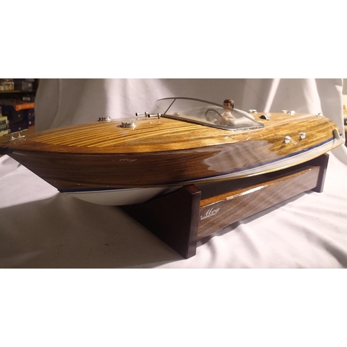 2037 - Radio controller model boat Riveria 80 wood construction fitted radio control, requires transmitter ... 