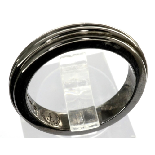 22 - Theo Fennell sterling silver oxidised band ring, size K/L, 4.9g. P&P Group 1 (£14+VAT for the first ... 