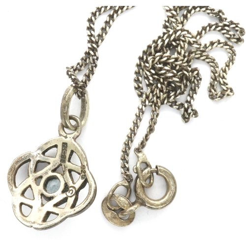 74 - 925 silver Celtic pendant with central stone on a 925 silver chain, chain L: 40 cm, 3g. P&P Group 1 ... 