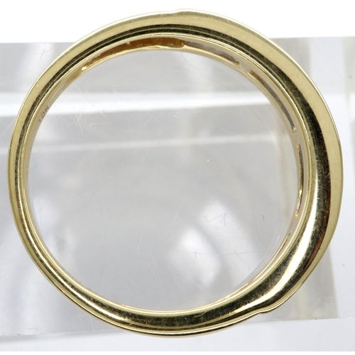 78 - 10ct gold ring set with ten diamonds, size O, 2.3g. P&P Group 1 (£14+VAT for the first lot and £1+VA... 