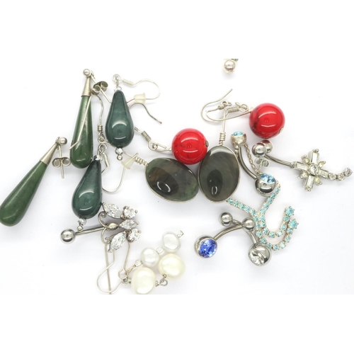 97 - Mixed earring sets and belly button bars. P&P Group 1 (£14+VAT for the first lot and £1+VAT for subs... 