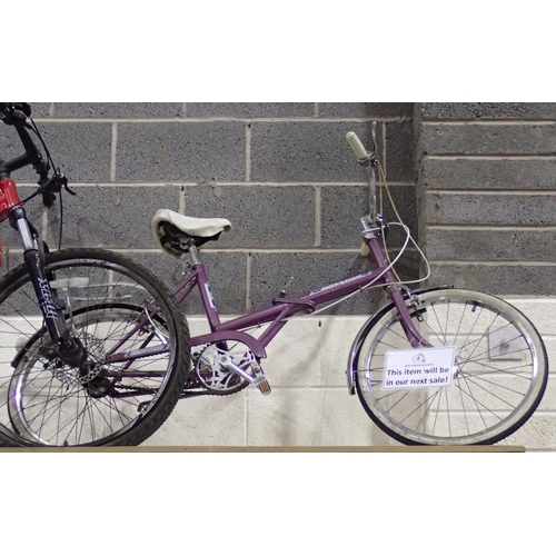 1005 - Raleigh single speed folding bike. Not available for in-house P&P