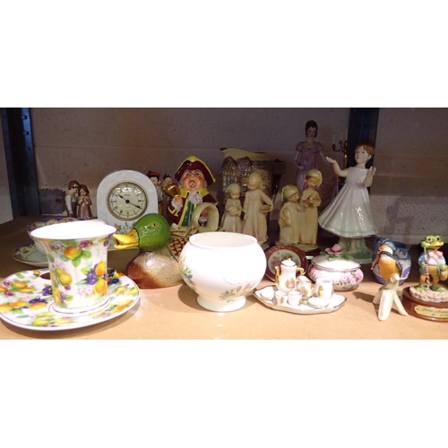 1047 - Quantity of mixed ceramics including an Aynsley clock. Not available for in-house P&P