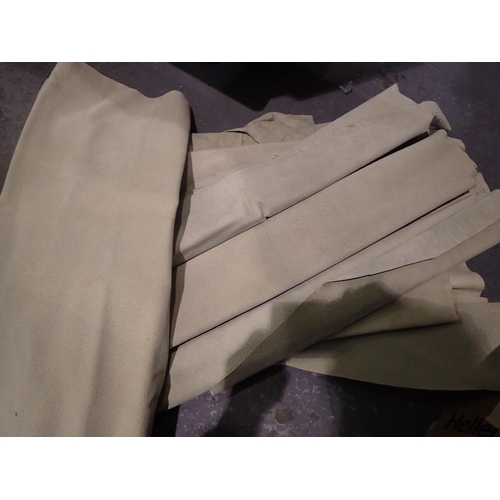 1056 - Ten large chamois leather cloths. P&P Group 1 (£14+VAT for the first lot and £1+VAT for subsequent l... 