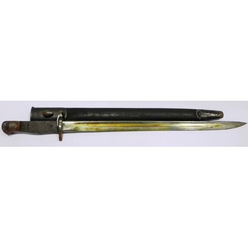 2103 - British WWII bayonet with scabbard, 1907 pattern, lacking grips. P&P Group 2 (£18+VAT for the first ... 