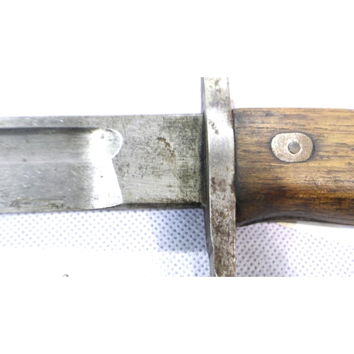 2113 - WWII Japanese Arisaka bayonet with scabbard, maker Nagoya Rikugun Zoheisho Arsenal, Japan. P&P Group... 