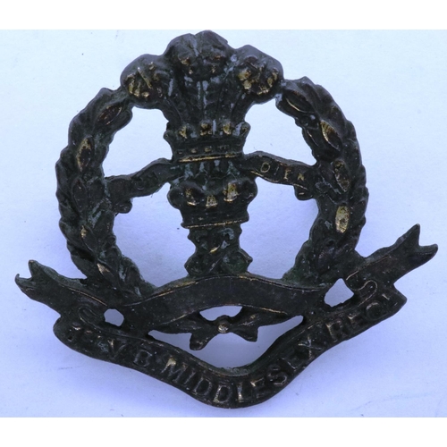 2148 - WWI British 1st Volunteer Battalion, Middlesex Regiment cap badge. P&P Group 1 (£14+VAT for the firs... 