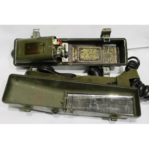 2036 - Vietnam War period US Army RT-196/PRC 6 walkie talkie, untested. P&P Group 2 (£18+VAT for the first ... 