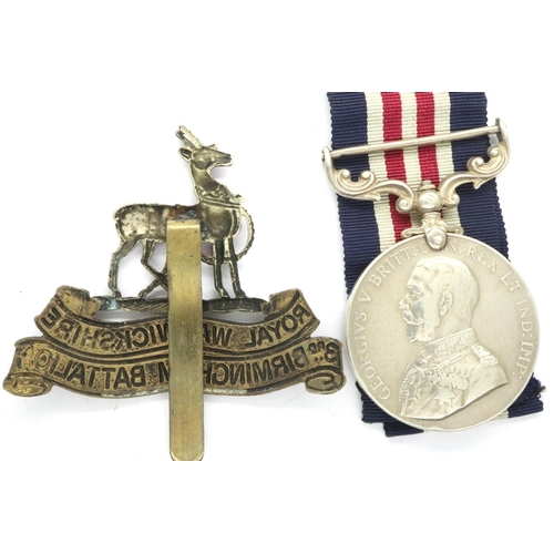 2175 - WWI British Military medal (MM) and cap badge for PTE Oliver 16th Bn R, Warwickshire Third Regiment ... 