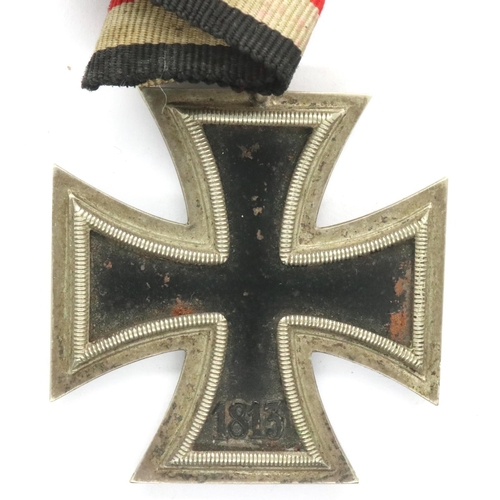 2177 - WWII German Iron Cross 2nd Class, stamped ring. P&P Group 1 (£14+VAT for the first lot and £1+VAT fo... 