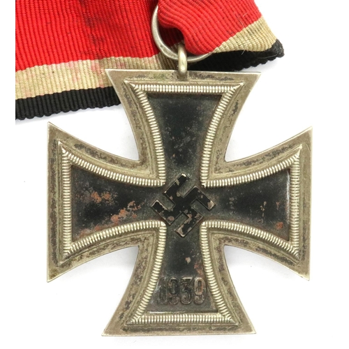 2177 - WWII German Iron Cross 2nd Class, stamped ring. P&P Group 1 (£14+VAT for the first lot and £1+VAT fo... 