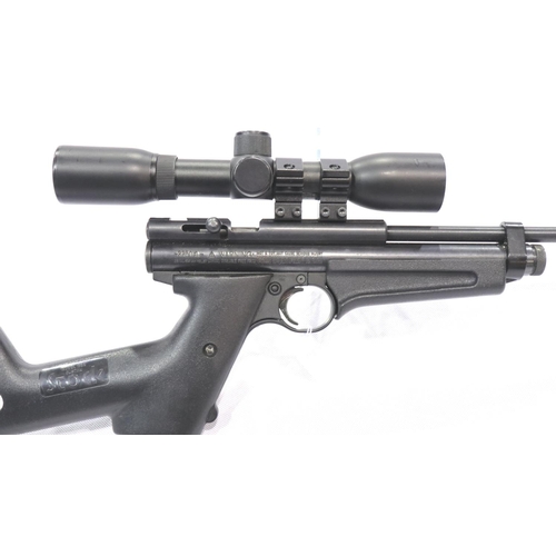 2196 - Crosman 2250XL Co2 air rifle, 22, with scope and silencer. P&P Group 3 (£25+VAT for the first lot an... 