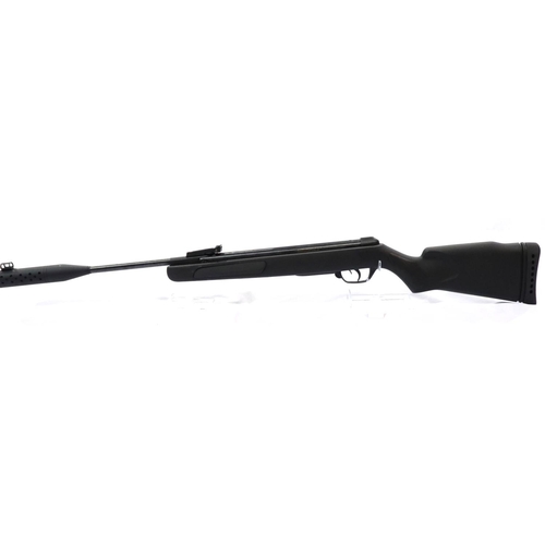 2199 - BSA Comet Evo Synthetic 22 air rifle with silencer. P&P Group 3 (£25+VAT for the first lot and £5+VA... 