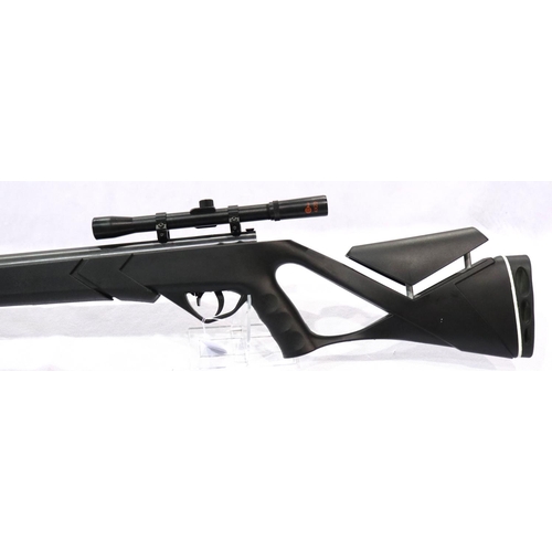 2200 - Magtech 22 air rifle with scope, break barrel spring action. P&P Group 3 (£25+VAT for the first lot ... 