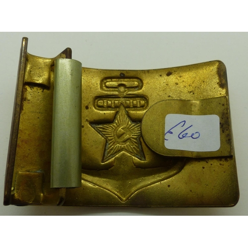 2080E - A Soviet Russian Navy brass belt buckle. P&P Group 1 (£14+VAT for the first lot and £1+VAT for subse... 