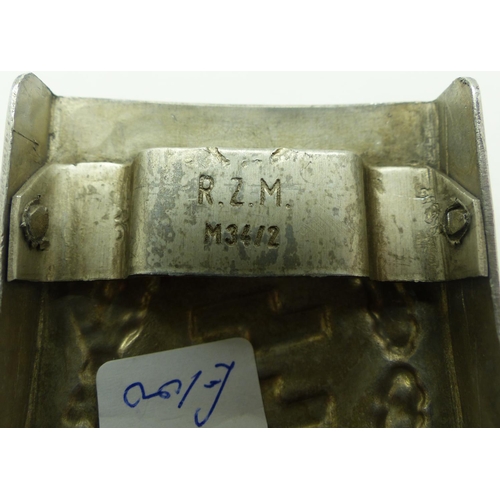 2080N - SS pressed aluminium belt buckle, RZM marked, numbered M34/2. P&P Group 1 (£14+VAT for the first lot... 