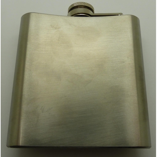 2060A - A modern SS engraved steel hip flask. P&P Group 1 (£14+VAT for the first lot and £1+VAT for subseque... 