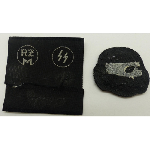 2080U - SS embroidered collar tab and deaths head cap badge, collar tab RZM marked verso. P&P Group 1 (£14+V... 