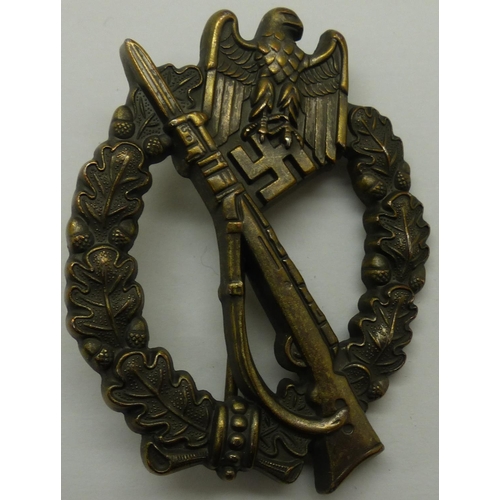 2170C - German bronze grade Infantry Assault award. P&P Group 1 (£14+VAT for the first lot and £1+VAT for su... 