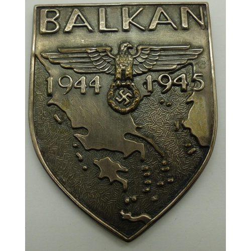 2170F - Pressed metal Balkan 1944-45 arm shield. P&P Group 1 (£14+VAT for the first lot and £1+VAT for subse... 