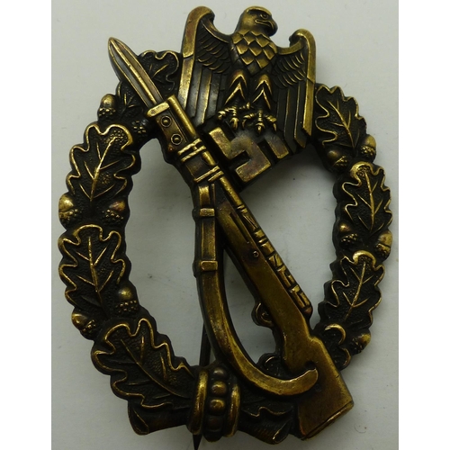 2170X - Bronze grade Infantry Assault award. P&P Group 1 (£14+VAT for the first lot and £1+VAT for subsequen... 