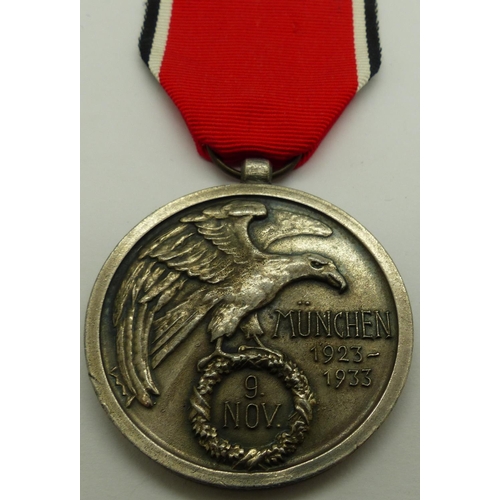 2180G - German silver Blood Order, stamped 900 and numbered 869. P&P Group 1 (£14+VAT for the first lot and ... 