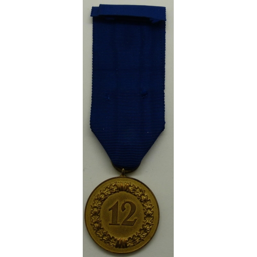 2180H - German Wehrmacht 12 Years Service medal. P&P Group 1 (£14+VAT for the first lot and £1+VAT for subse... 