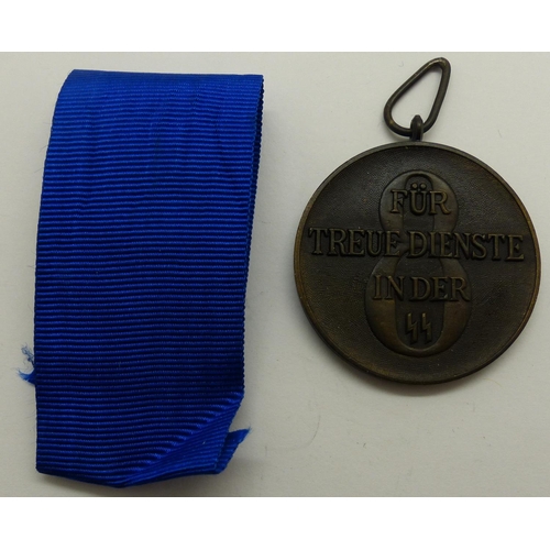 2180K - German SS bronze grade 8 Years Service medal. P&P Group 1 (£14+VAT for the first lot and £1+VAT for ... 