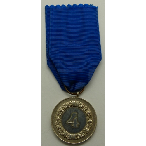 2182 - Wehrmacht silver grade 4 Years Service medal. P&P Group 1 (£14+VAT for the first lot and £1+VAT for ... 