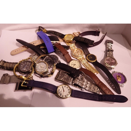 1164 - Quantity of ladies and gents wristwatches including Avia and Sekonda. P&P Group 1 (£14+VAT for the f... 