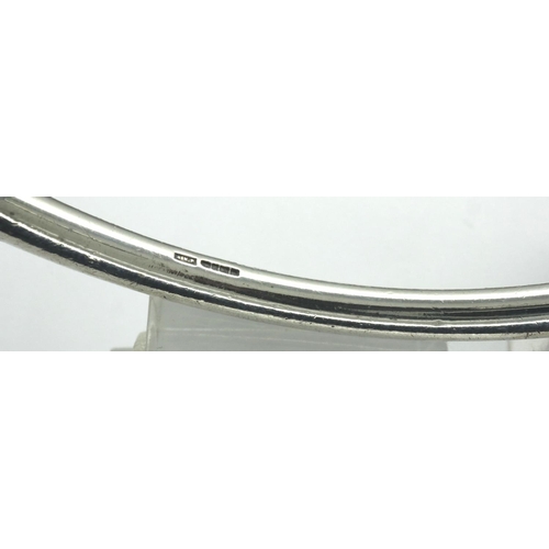 15 - Heavy gauge 925 silver torque bangle, D: 75 mm, 38g. P&P Group 1 (£14+VAT for the first lot and £1+V... 