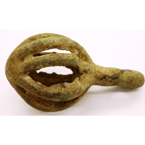 120 - Bronze Age (late) childs rattle toy, L: 50 mm. P&P Group 0 (£5+VAT for the first lot and £1+VAT for ... 