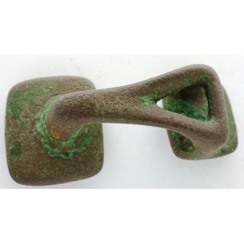 164 - Roman bronze toggle clasp, enamel intact, L: 40 mm. P&P Group 0 (£5+VAT for the first lot and £1+VAT... 