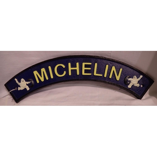 1226 - Cast iron curved Michelin sign, W: 30 cm. P&P Group 1 (£14+VAT for the first lot and £1+VAT for subs... 